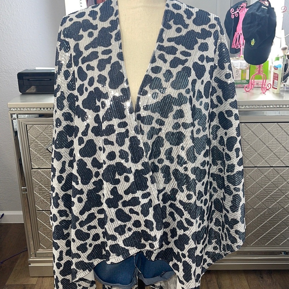 New with tags cow print cardigan